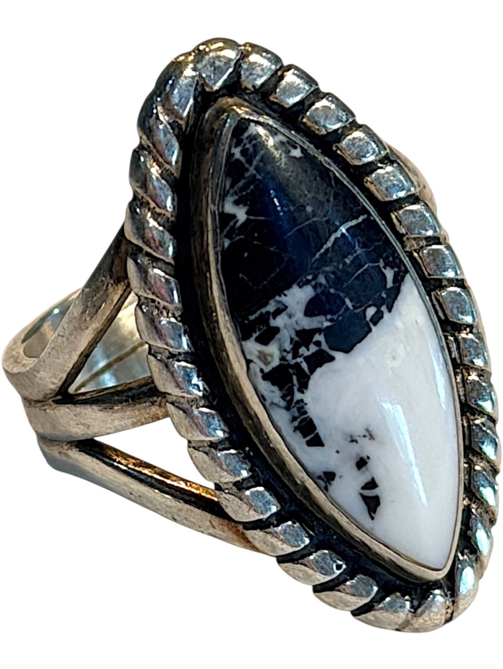 Vintage 🩵 Native American White Buffalo Turquoise Sterling Silver Marquise Ring